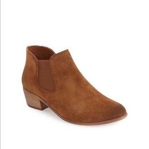 Nordstrom BP Tripp Chestnut Suede Chelsea Ankle Boot